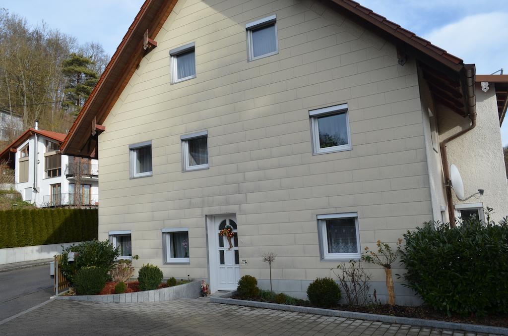 Unterkunft Fuer Arbeiter Und Monteure Gräfrath Exteriör bild